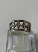 Platinum & Gold ring with 5 stones.
Ring size 58.