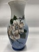Royal Copenhagen Vase med motiv af Blomster på gren
Dek. No.  2630-2289