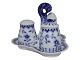 Butterfly Dickens
Plat de menage with mustard jar, salt- and pepper shakers