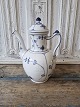 Royal Copenhagen Musselmalet riflet stor kaffekande no. 49