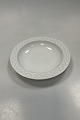 Bing og Grøndahl / Kronjyden Hvid Cordial Dyb Tallerken No. 322