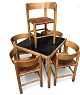 Vintage Mogens Lassen Corner Chairs med tilhørende bord.Flere stole og borde er tilgængelige.Pris:Stole 3000krBorde 5000kr.Levering:Jylland/Fyn 500kr(månedligt)Sjælland 300kr(ugentlig)
