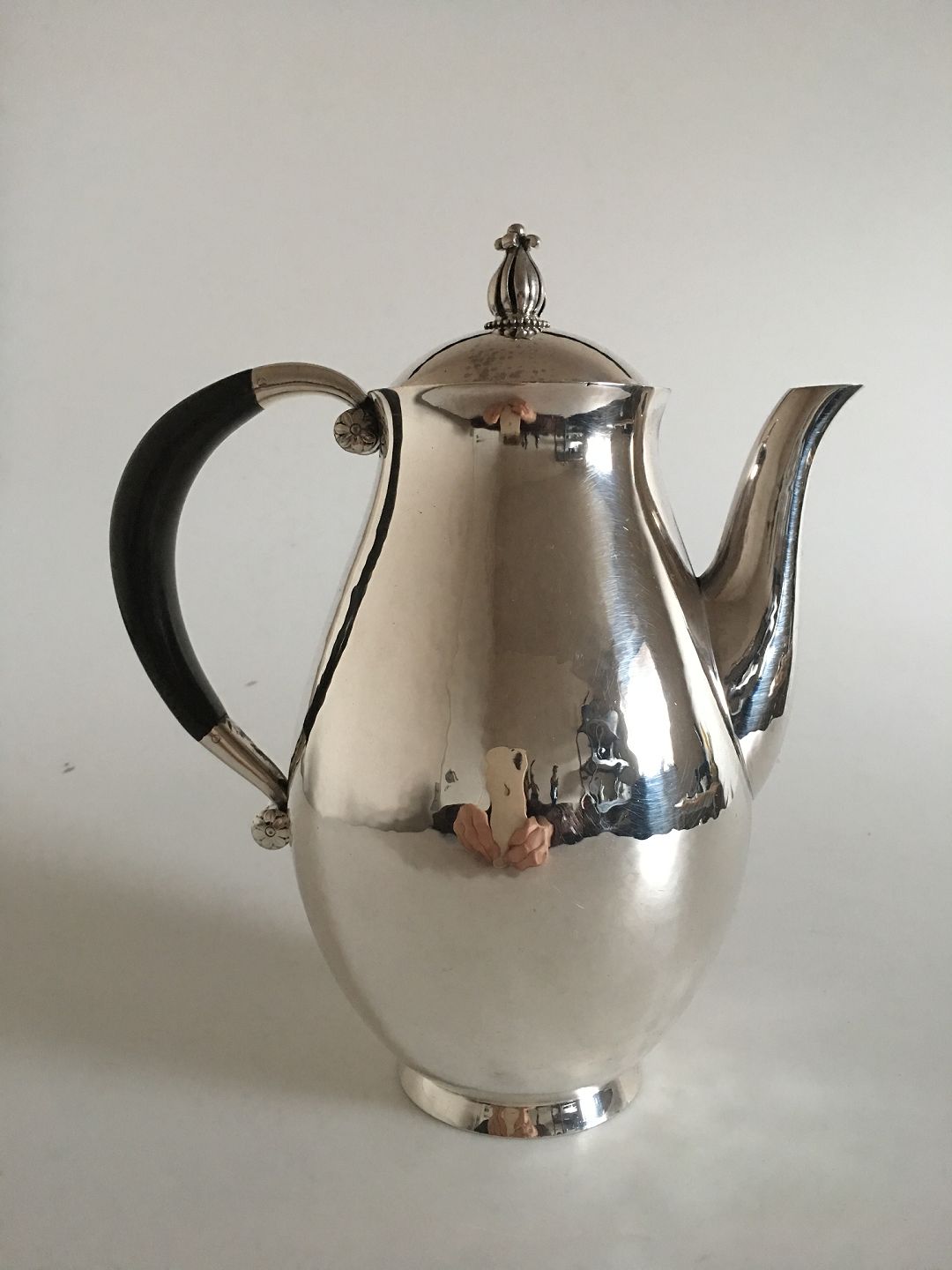 KAD ringen - Georg Jensen Sterling Sølv Kaffekande No 526 Georg Jensen Sterling Kaffekande No 526