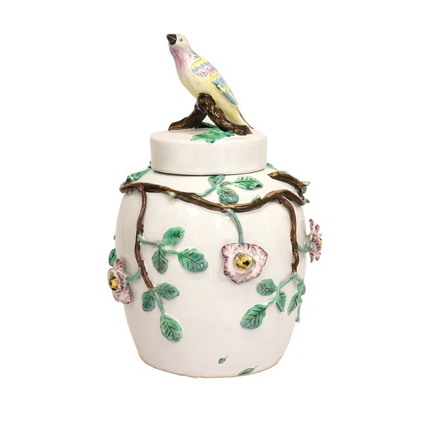 Polychromdekorierte Potpourrivase. Fayence. Marieberg, Schweden um 1765