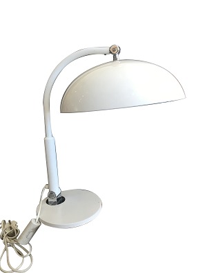 Hala tablelamp model 144
Hala Zeist 1960-70
Metal
H: 44 cm, D: 30,5
Good condition
Herman Busquit 1932, Bauhaus stil
