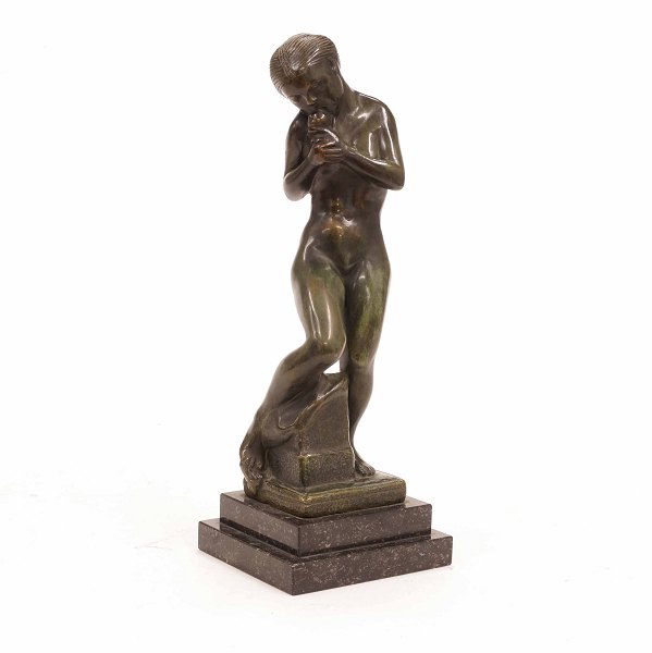 Kai Nielsen, 1882-1924: Skulptur af patineret  bronze på marmorsokkel. Signeret. 
H: 34cm