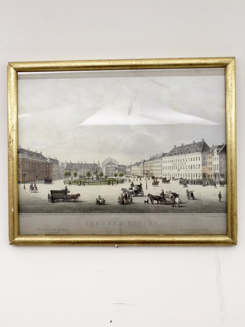 Farvelagt tryg    31 x 25 cm. af "Kongens Nytorv"