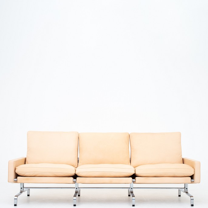 Poul Kjærholm / Fritz Hansen
PK 31/3 - Reupholstered 3-seater sofa in natural leather on brushed steel 
frame.
Contact us regarding stock
Renovated
