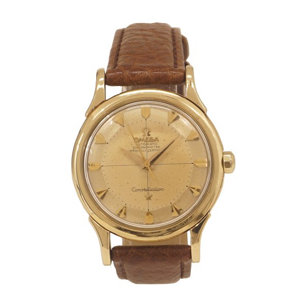 Omega Constellation 14kt gold with pie pan dial. Ref. 2852/2853 SC. Calibre 501, 
automatic. Circa 1956. D: 35mm