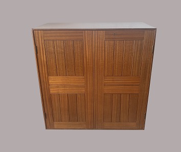 Cupboard
Rud. Rasmussen
Mahogany
76cm x 76 cm x 36cm
Usual patina 
Mogens Koch
1
