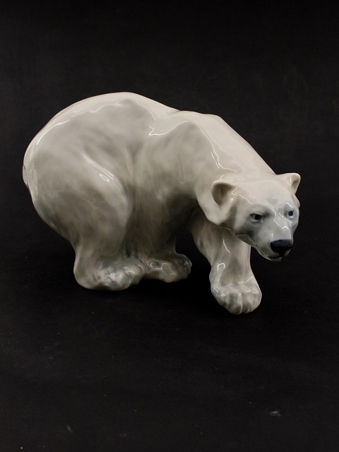 Royal Copenhagen walking polar bear 1137