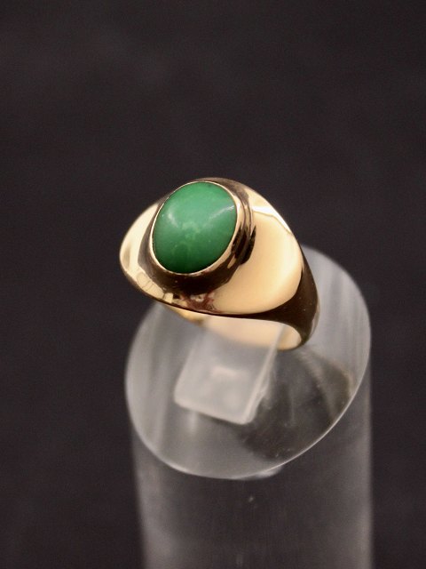 14 karat guld ring  med jade