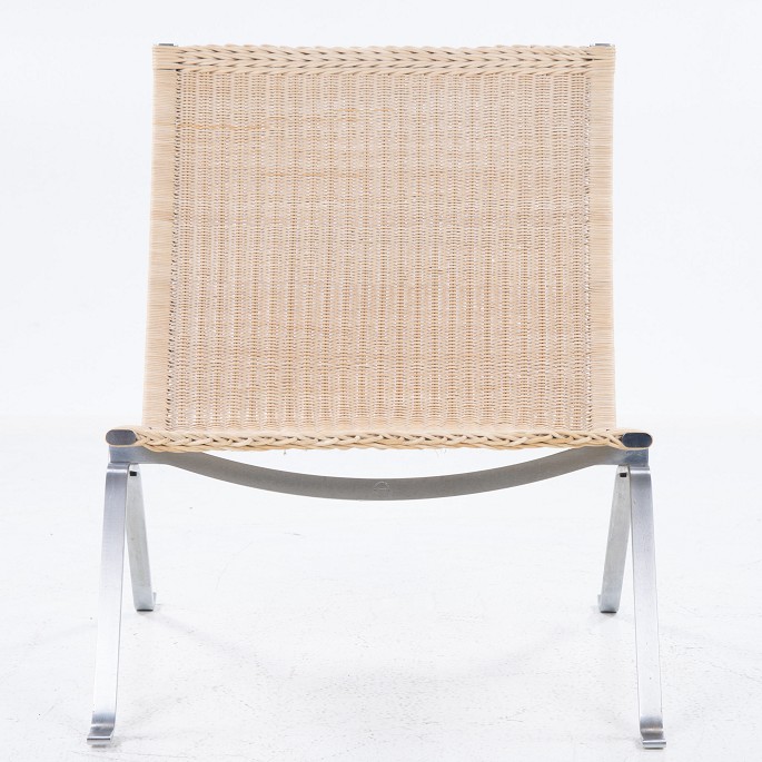 Poul Kjærholm / Fritz Hansen
PK 22 - Easy chair in wicker with steel frame. Stamped by manufacturer.
1 pc. in stock
Good, used condition
