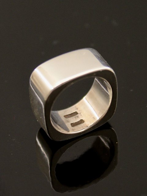 Sterling silver ring